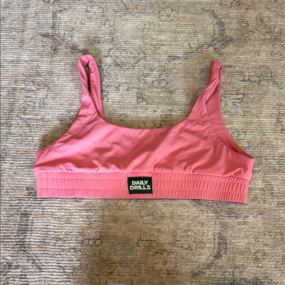 DAILY DRILLS REVERSIBLE SCOOP BRA